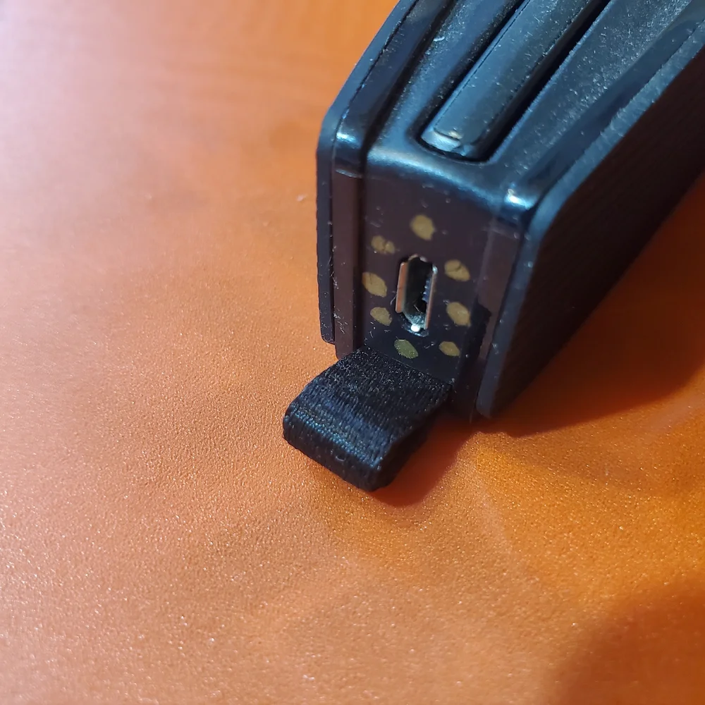 Plantronics Black PITE14 Bluetooth Earpeice With Charging Case/Matching Dock
